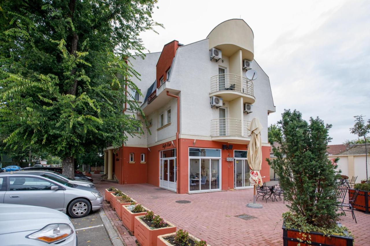 Villa Modena Σουμπότικα Εξωτερικό φωτογραφία